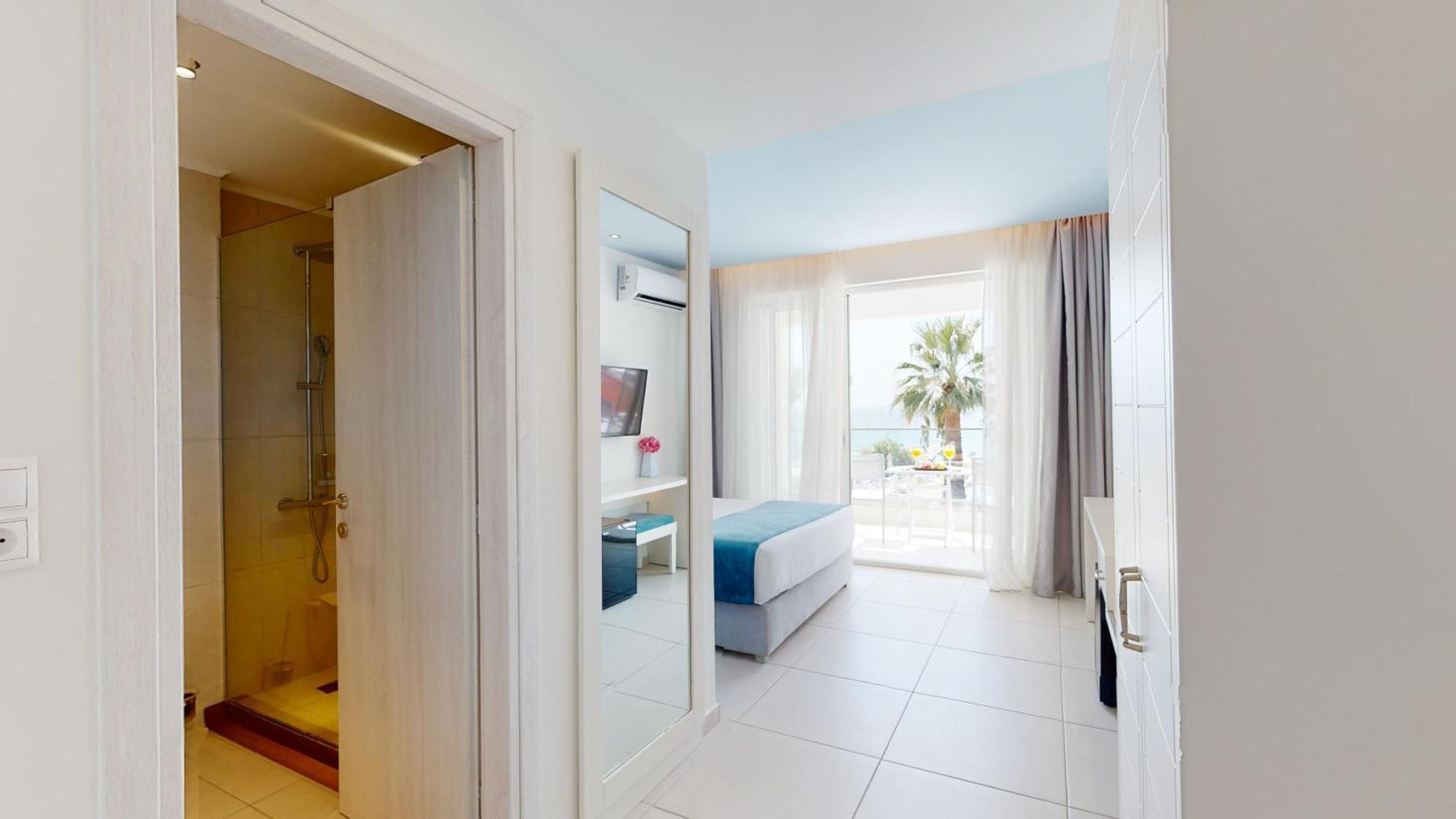 Acrotel Lilyann Boutique Hotel Elia Nikitis Oda fotoğraf